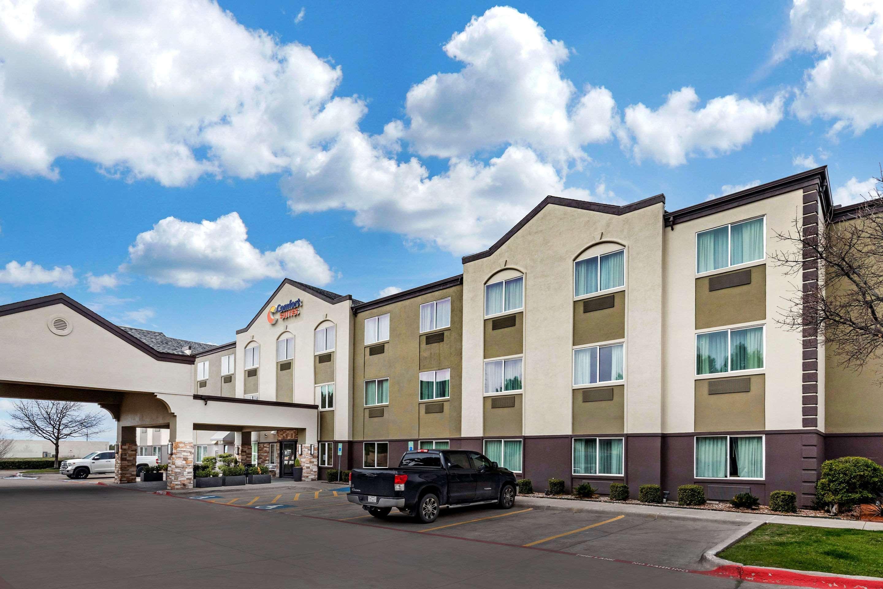 Comfort Suites The Colony - Plano West Exterior photo