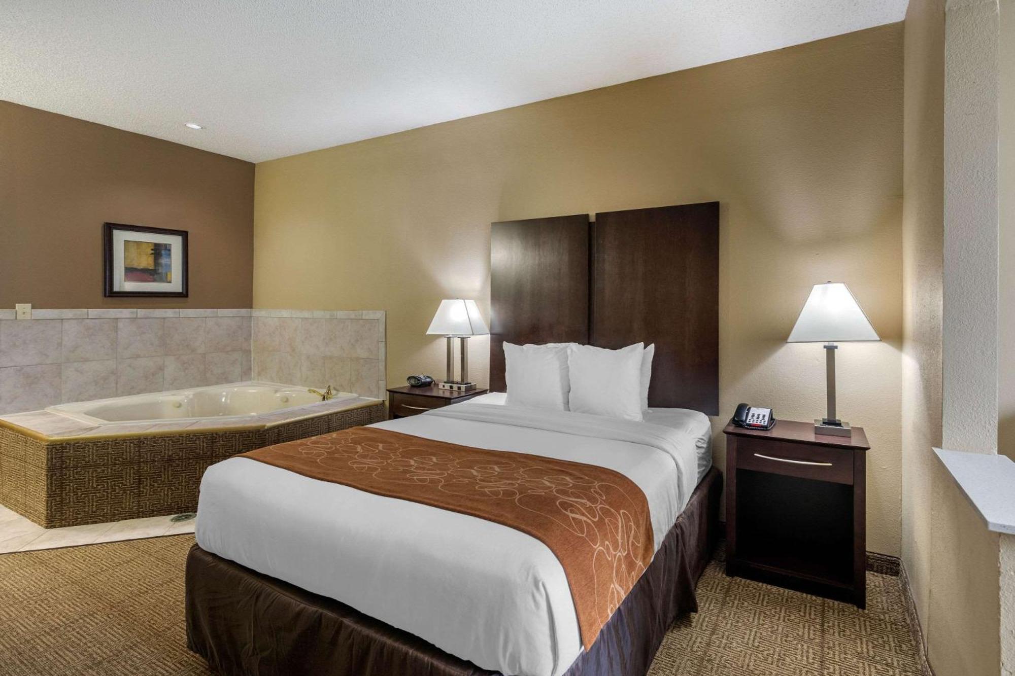 Comfort Suites The Colony - Plano West Exterior photo